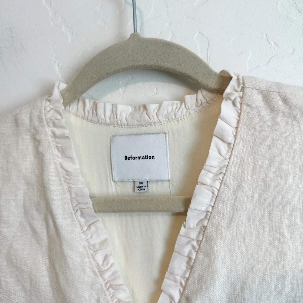 Reformation | Bess 100% Linen Puff Sleeve Ruffle Top in Sugar Cream | Size Med